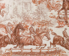 Charger l'image dans la galerie, Coussin carré en lin " Journée à la chasse"