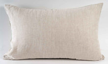 Charger l'image dans la galerie, Coussin rectangulaire en lin "Perroquets"