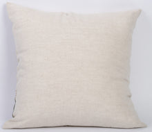 Charger l'image dans la galerie, Coussin carré en lin "Chevaux"