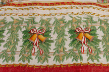 Charger l'image dans la galerie, Plaid en lin "train de Noël"