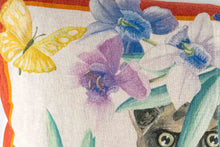 Load image into Gallery viewer, Coussin en lin carré &quot;Valéria&quot;
