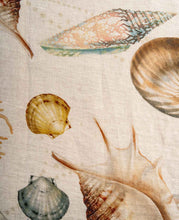 Load image into Gallery viewer, Linen throw &quot;Coquillages&quot;
