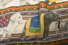 Load image into Gallery viewer, Linen throw &quot;Éléphants&quot;
