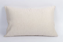 Load image into Gallery viewer, Rectangular linen cushion &quot;Hiboux&quot;
